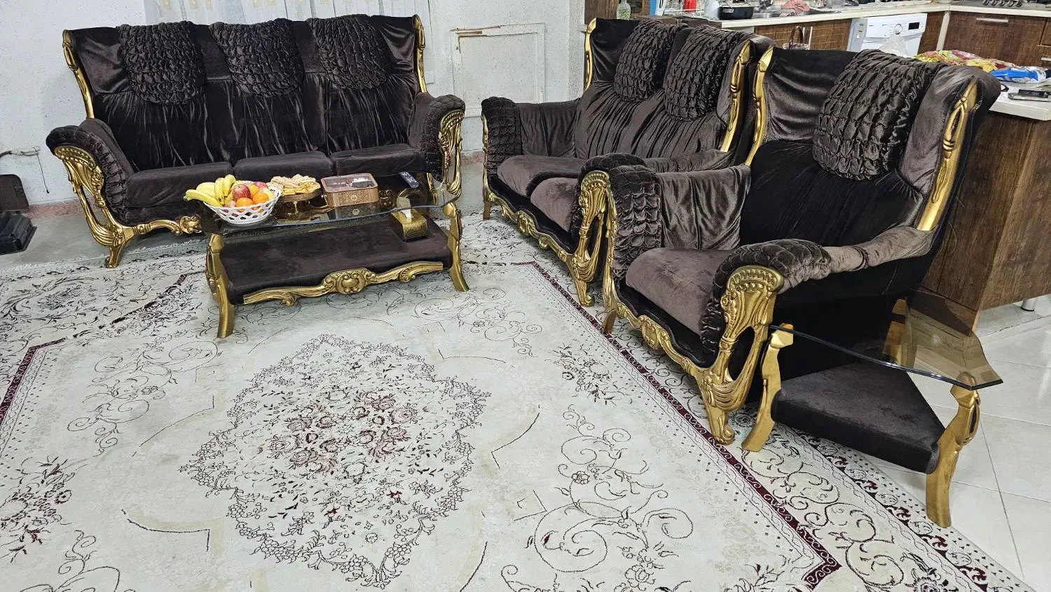 فوری ۷ نفره با میز|مبلمان خانگی و میز عسلی|چالوس, |دیوار