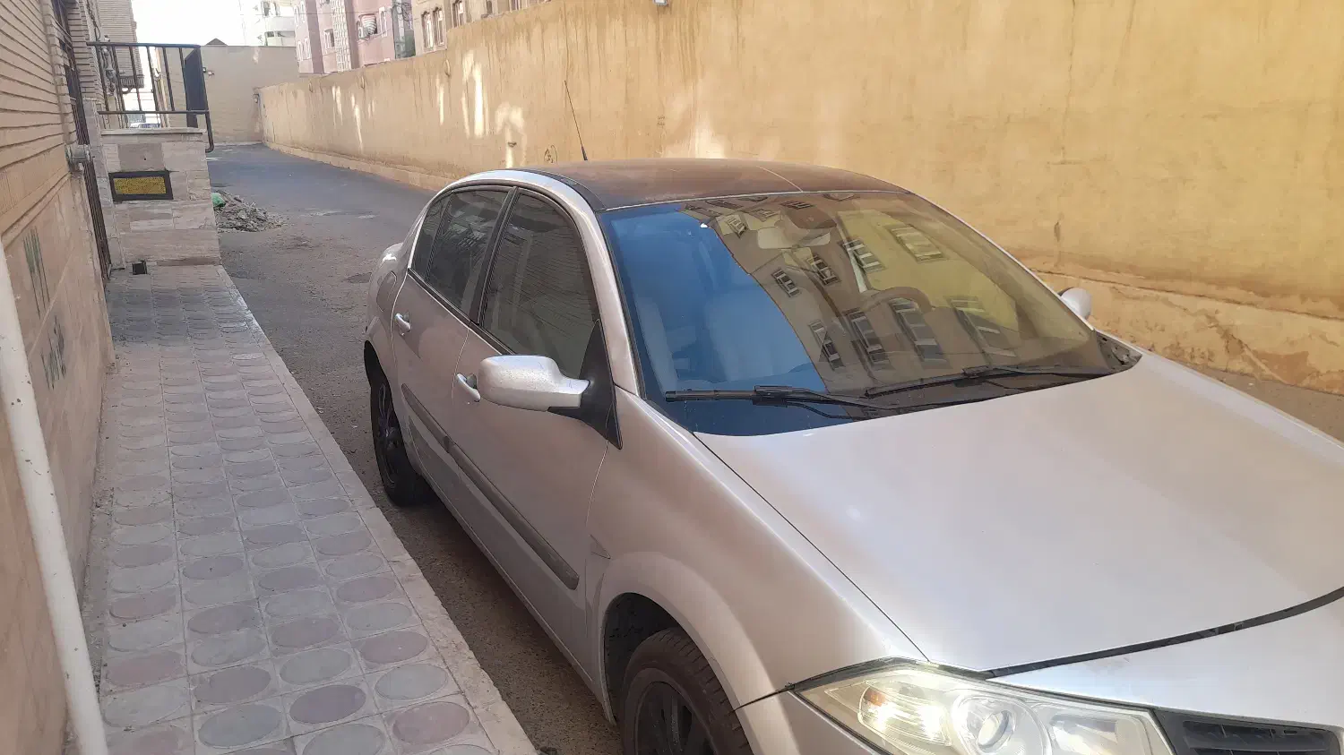 رنو مگان اتومات ۲۰۰۰|خودرو سواری و وانت|قم, پردیسان|دیوار