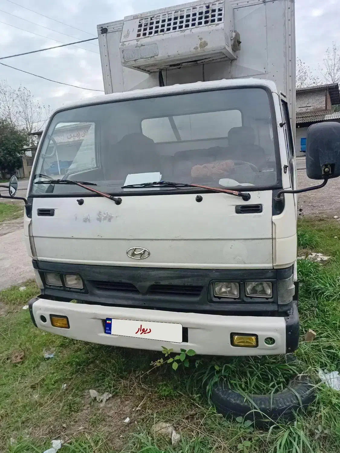 یک عدد هیوندا مدل ۸۲ بیرنگ تمام فابریک|خودرو سنگین|رشت, فرزانه|دیوار