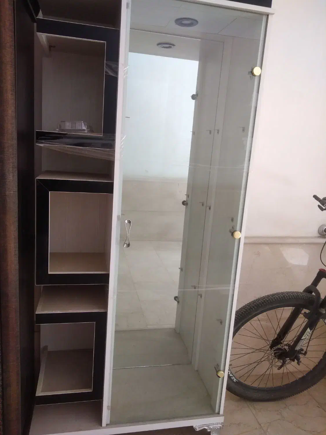 کمد|کتابخانه، شلف، قفسههای دیواری|نیشابور, شهرک اندیشه|دیوار