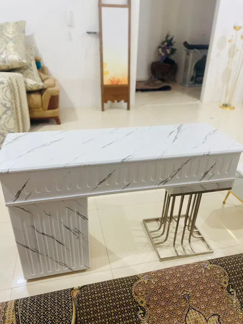 وسایل آرایشگاه زنانه|آرایشگاه و سالن‌های زیبایی|ارومیه, |دیوار