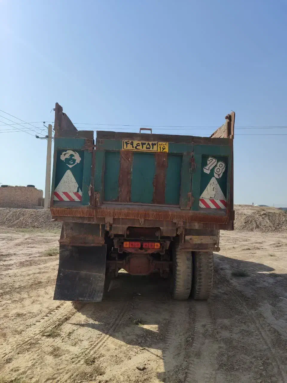 بنز جفت زیر ماینر|خودرو سنگین|قم, نیروگاه|دیوار
