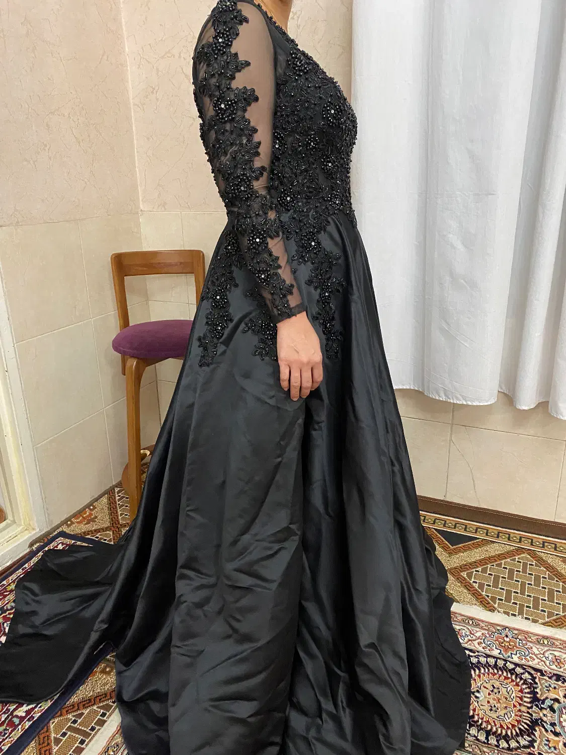 لباس مجلسی|لباس|ورامین, ورامین|دیوار