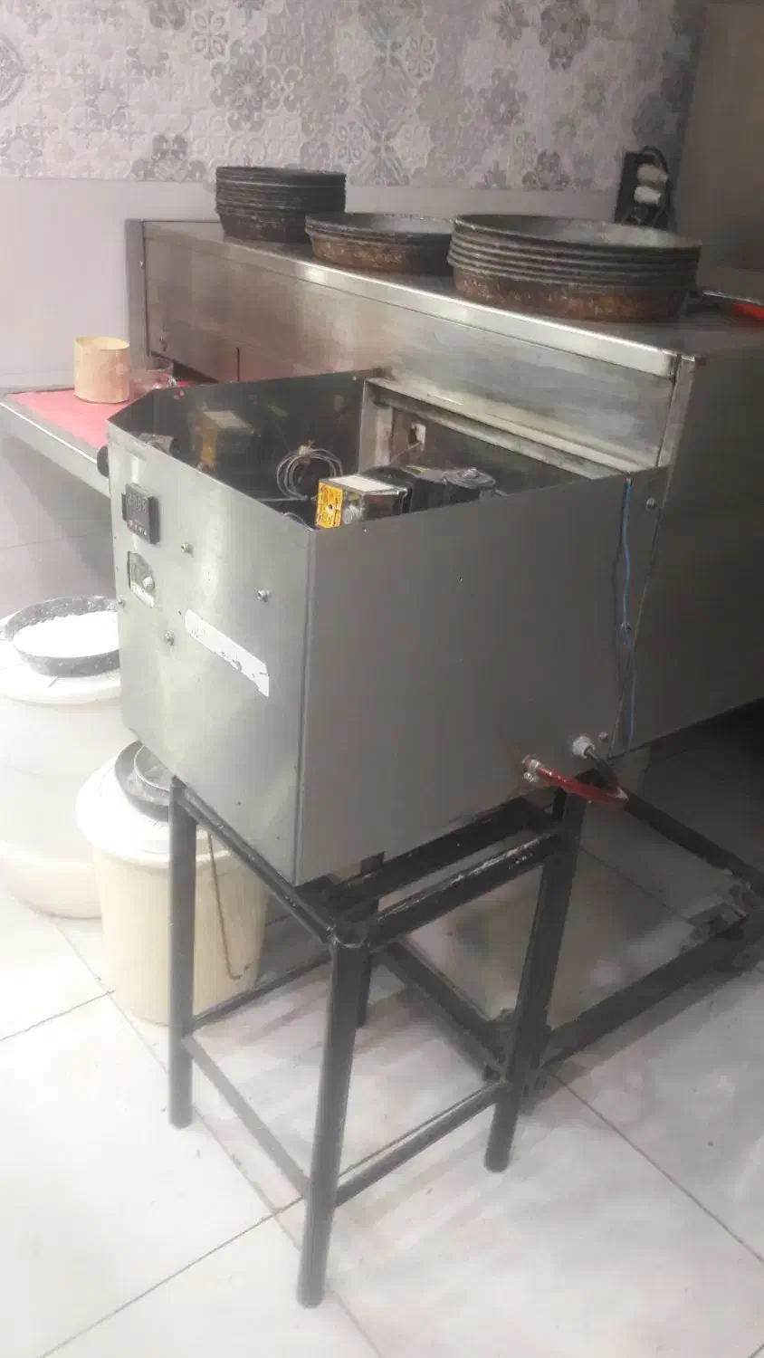 فر پیتزا|اجاق گاز و لوازم برقی پختوپز|قم, آذر (نکویی)|دیوار