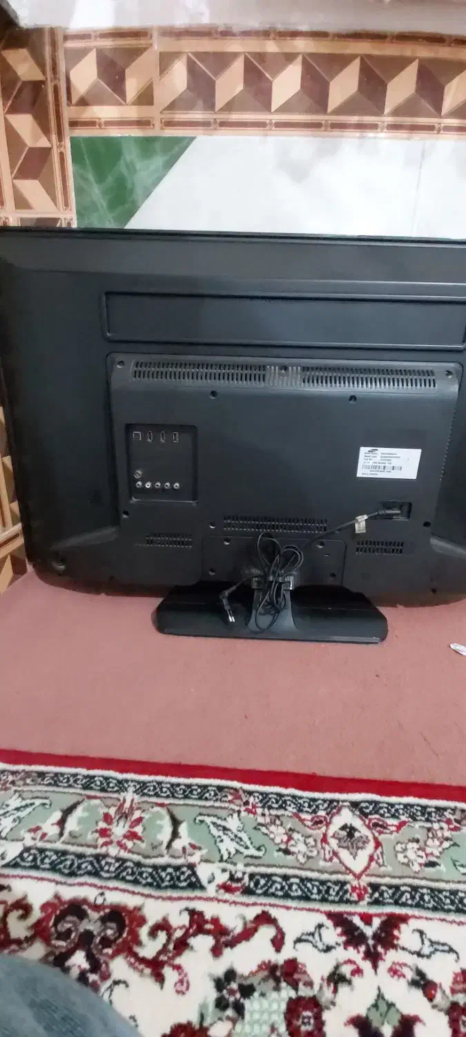 LED ساموسونگ اصلی سایز ۴۰|تلویزیون و پروژکتور|هشتگرد, گلسار|دیوار