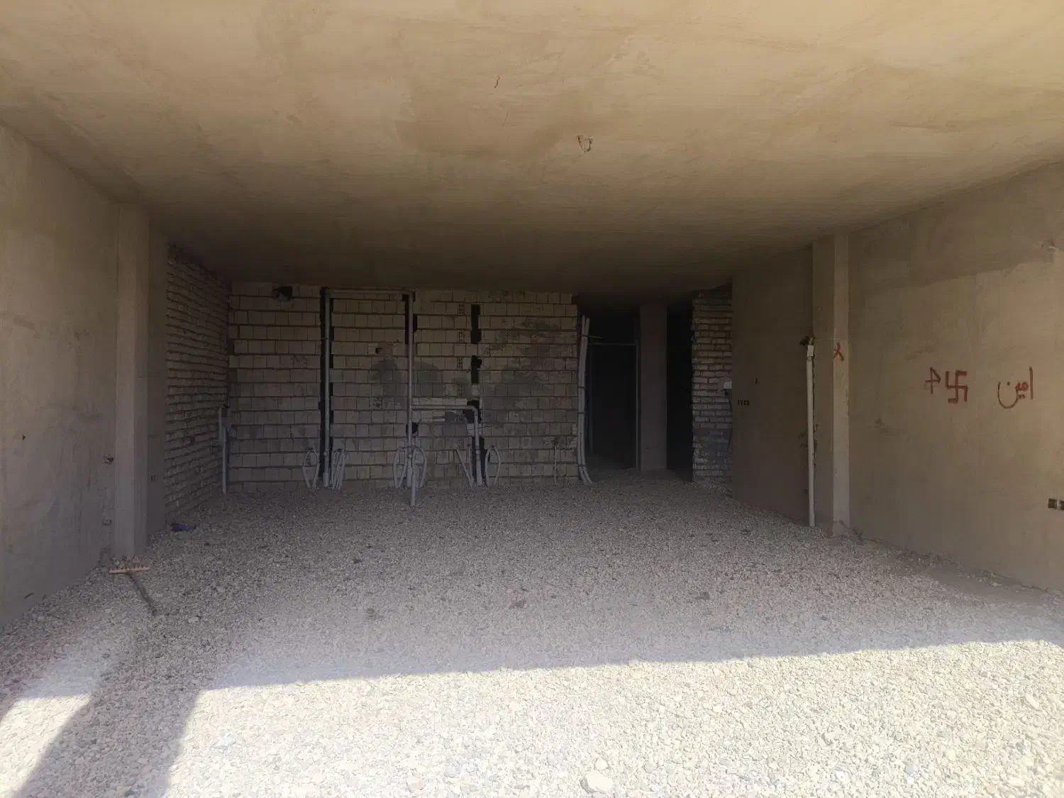 خانه دو طبقه نیمه آماده|فروش خانه و ویلا|شاهینشهر, شهرک هشت بهشت|دیوار