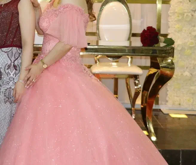 لباس مجلسی نامزدی|لباس|رشت, گلسار|دیوار