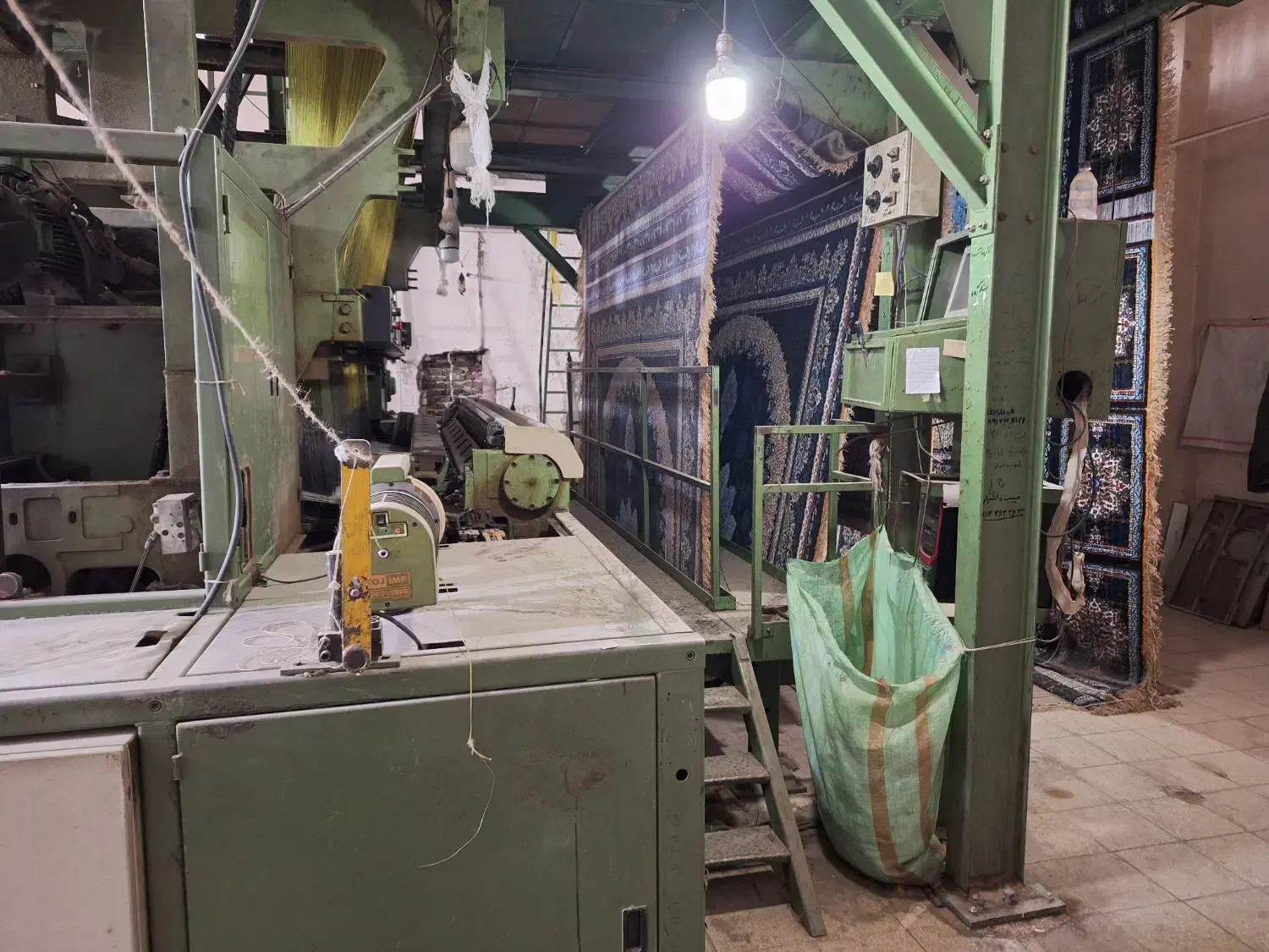 دستگاه بافندگی asr آ اس ار|ماشین‌آلات صنعتی|کاشان, خزاق|دیوار
