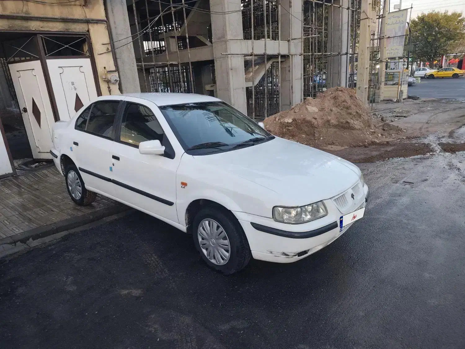 سمند مدل 81سفید دوررنگ شاسی سالم|خودرو سواری و وانت|سقز, |دیوار