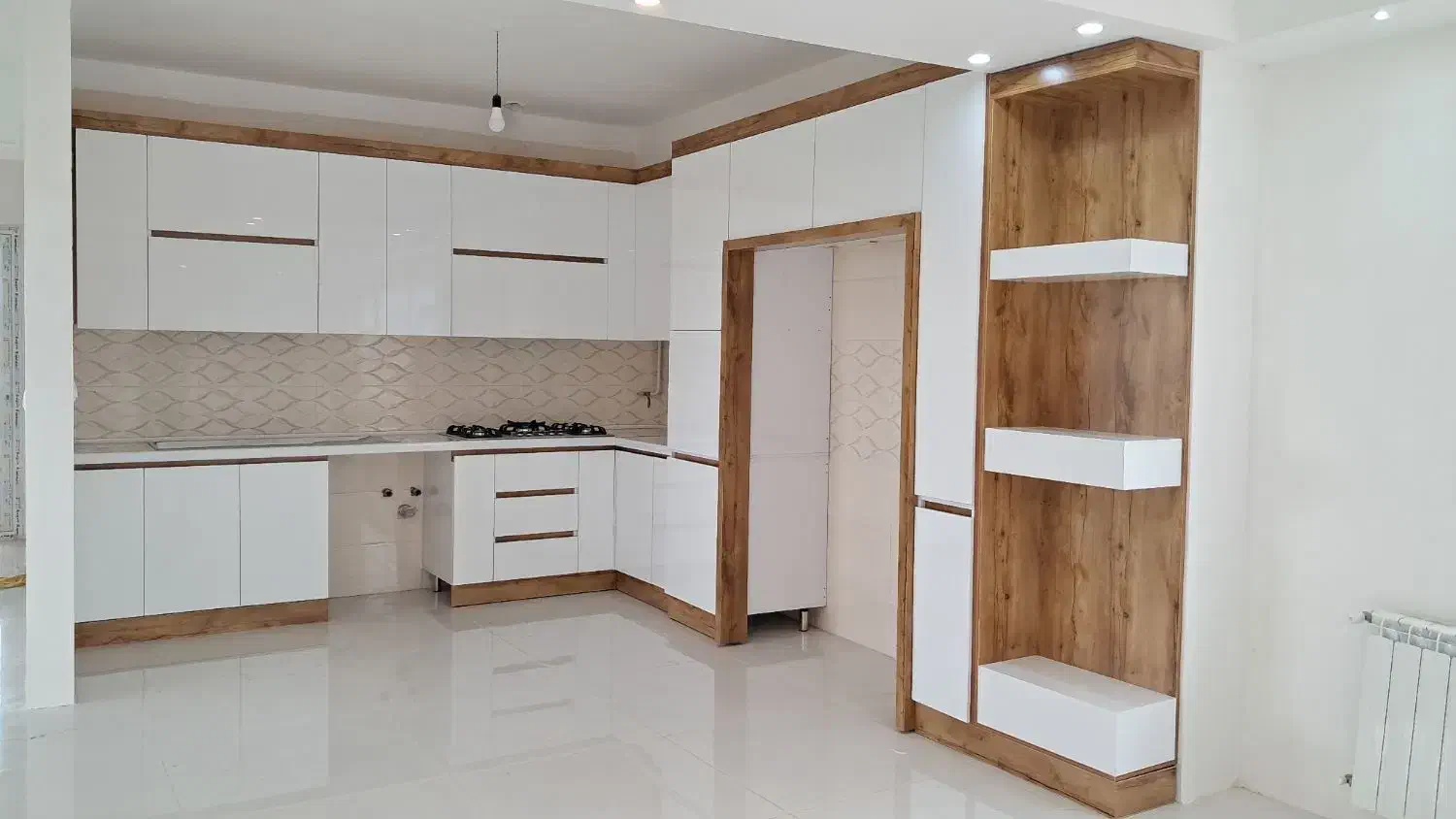 اجرای انواع کابینت ،کمد دیواری،پله چوبی|خدمات پیشه و مهارت|چابکسر, |دیوار