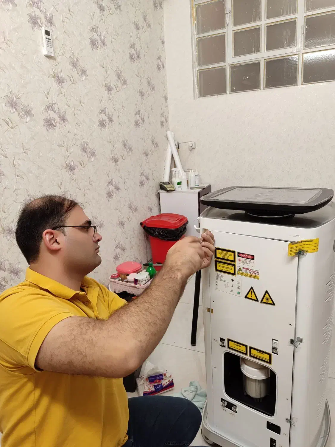 تعمیر سیار دستگاه لیزر و لاغری در یزد|خدمات آرایشگری و زیبایی|یزد, |دیوار