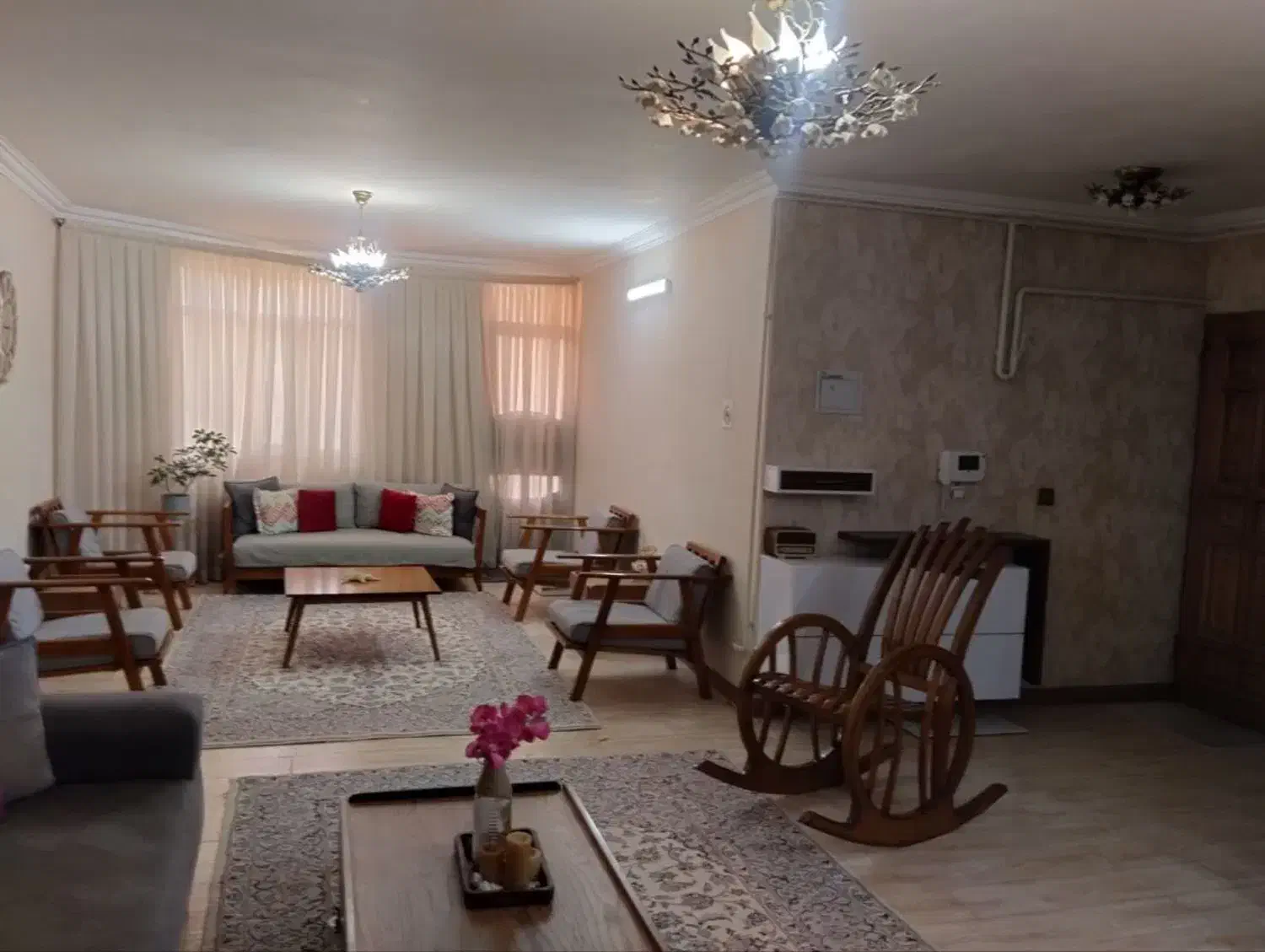 واحد اپارتمان بلوار کاشانی۹۸ متری|فروش آپارتمان|همدان, |دیوار