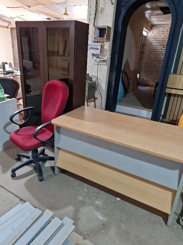 ست اداری تمام ام دی اف و صندلی جک دار|مبلمان اداری|کرج, شاهینویلا|دیوار