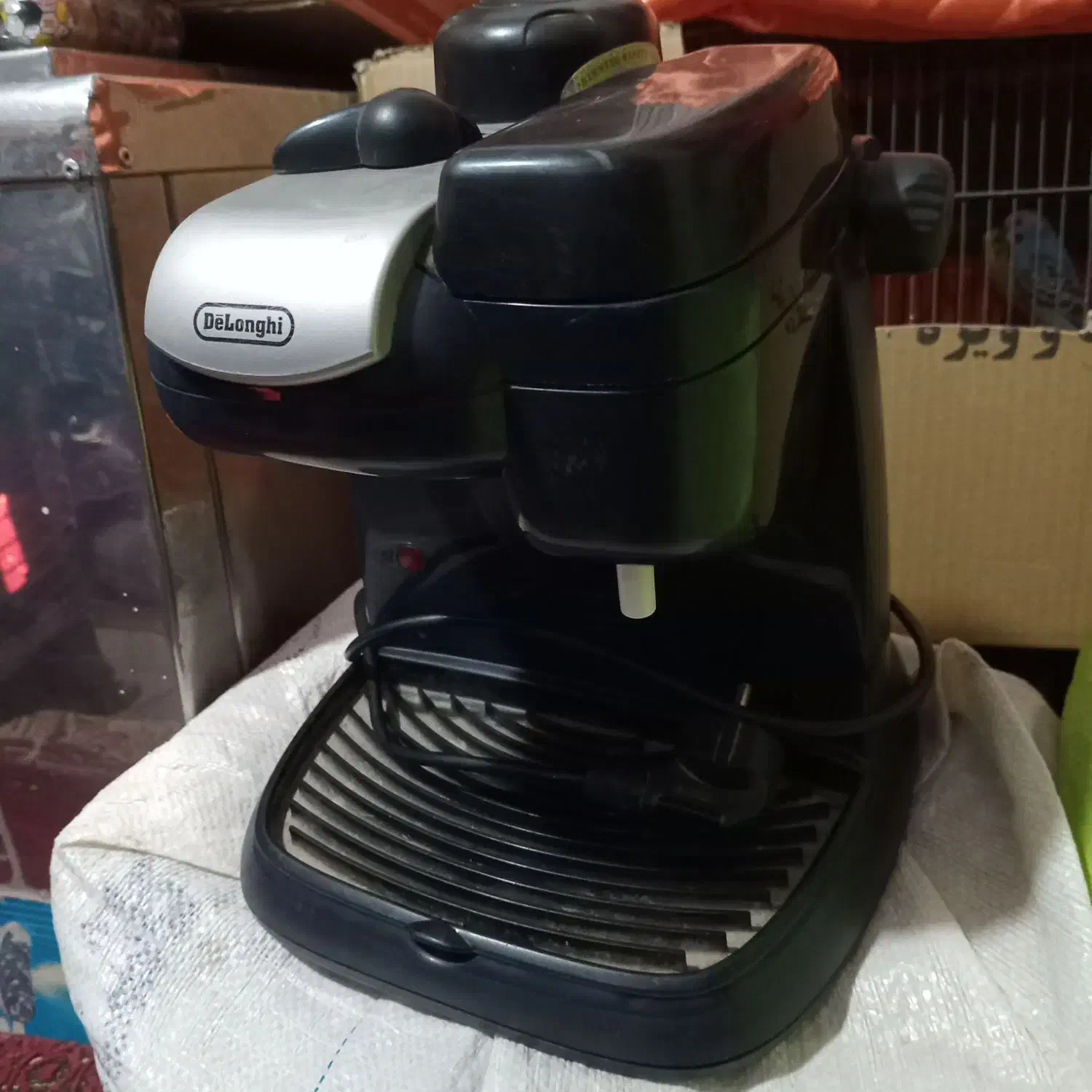 قهوه سازه دلونگی|سماور، چایساز، قهوهساز|اسدآباد, |دیوار