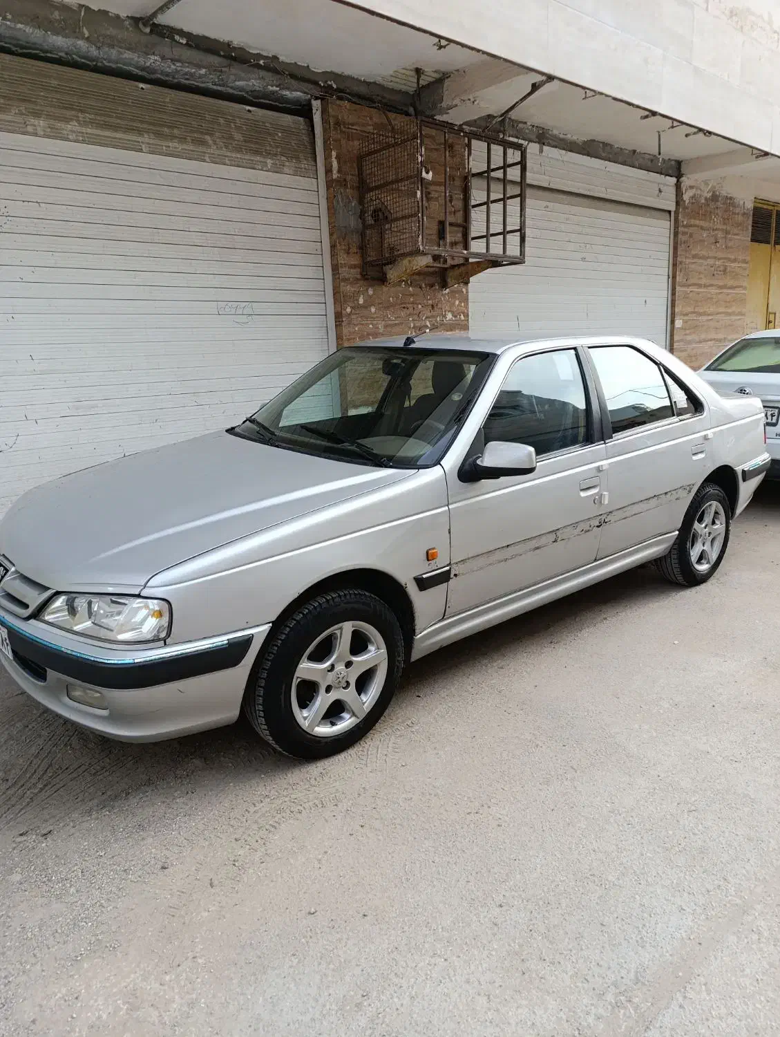 استا کار تعویض روغنی و تعویض لنت و آپاراتی لاستیک|استخدام صنعتی، فنی، مهندسی|خمیر, |دیوار