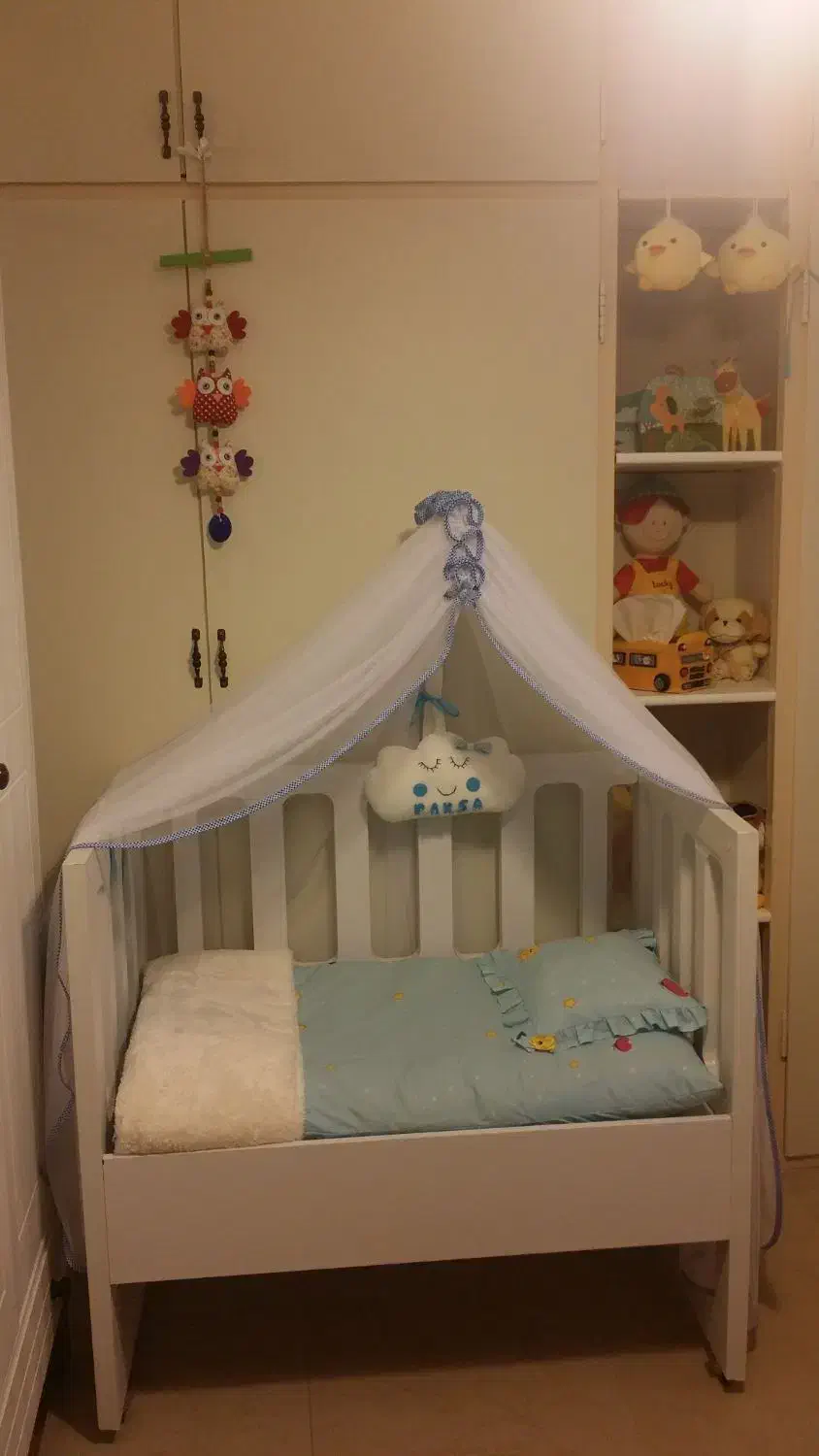 تخت کنار مادر|تخت و سرویس خواب|اندیشه, شهرک مریم|دیوار