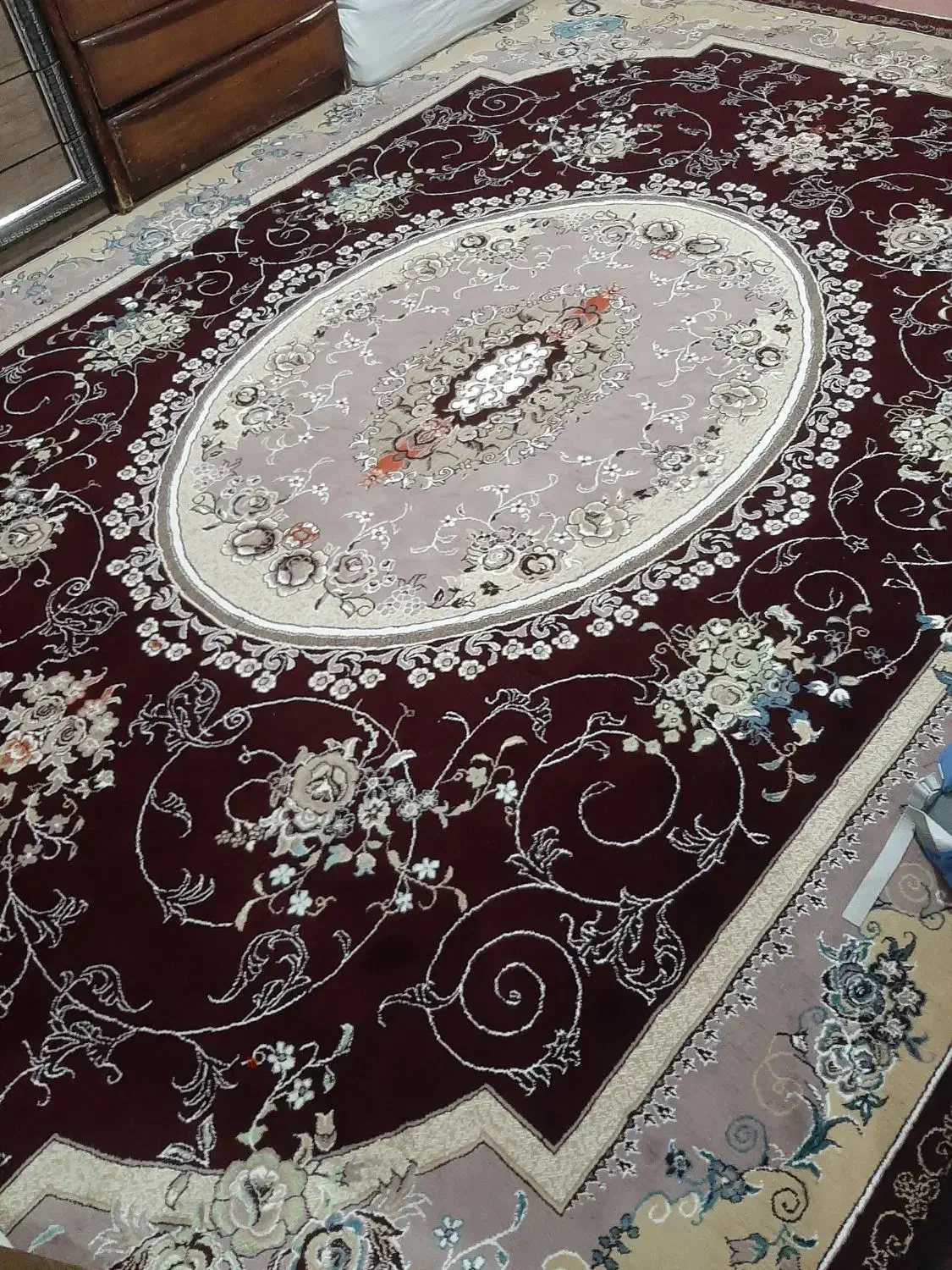 سه تا فرش ۱۲ متری|فرش|صحنه, |دیوار