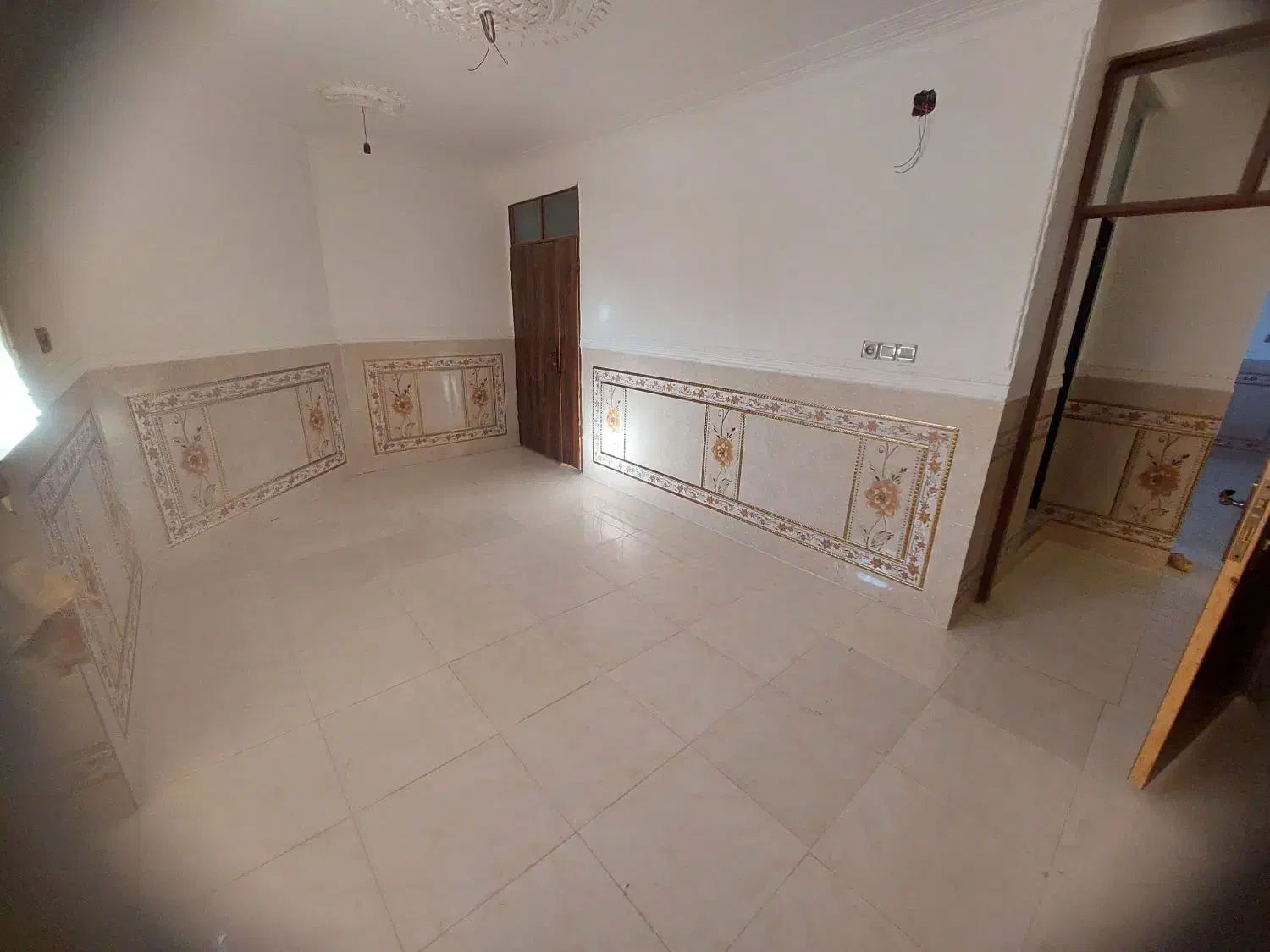 واحد آپارتمان نوسازطبقه بالا دردزک نزدیک مسکن ملی|اجارهٔ آپارتمان|سراوان, |دیوار