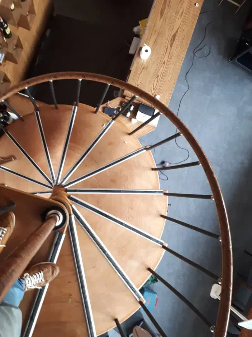 استخدام نیرو ماهر نجار|استخدام معماری، عمران و ساختمانی|خاوران, |دیوار