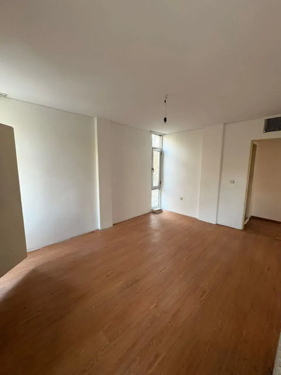 ۱۴۰متر دوخوابه فول امکانات ظفر فریدافشار