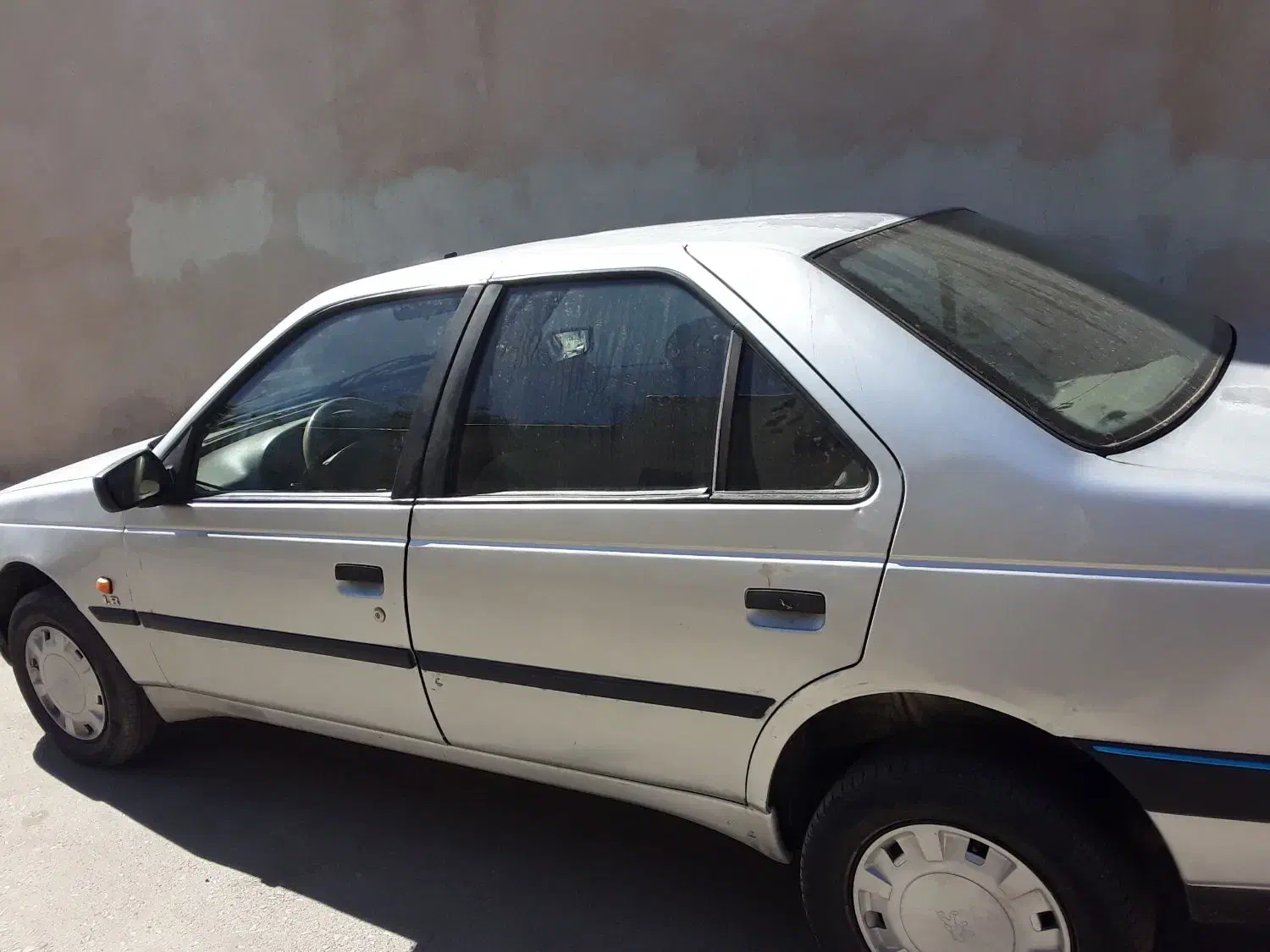 پژو 405مدل 92|خودرو سواری و وانت|بافت, |دیوار