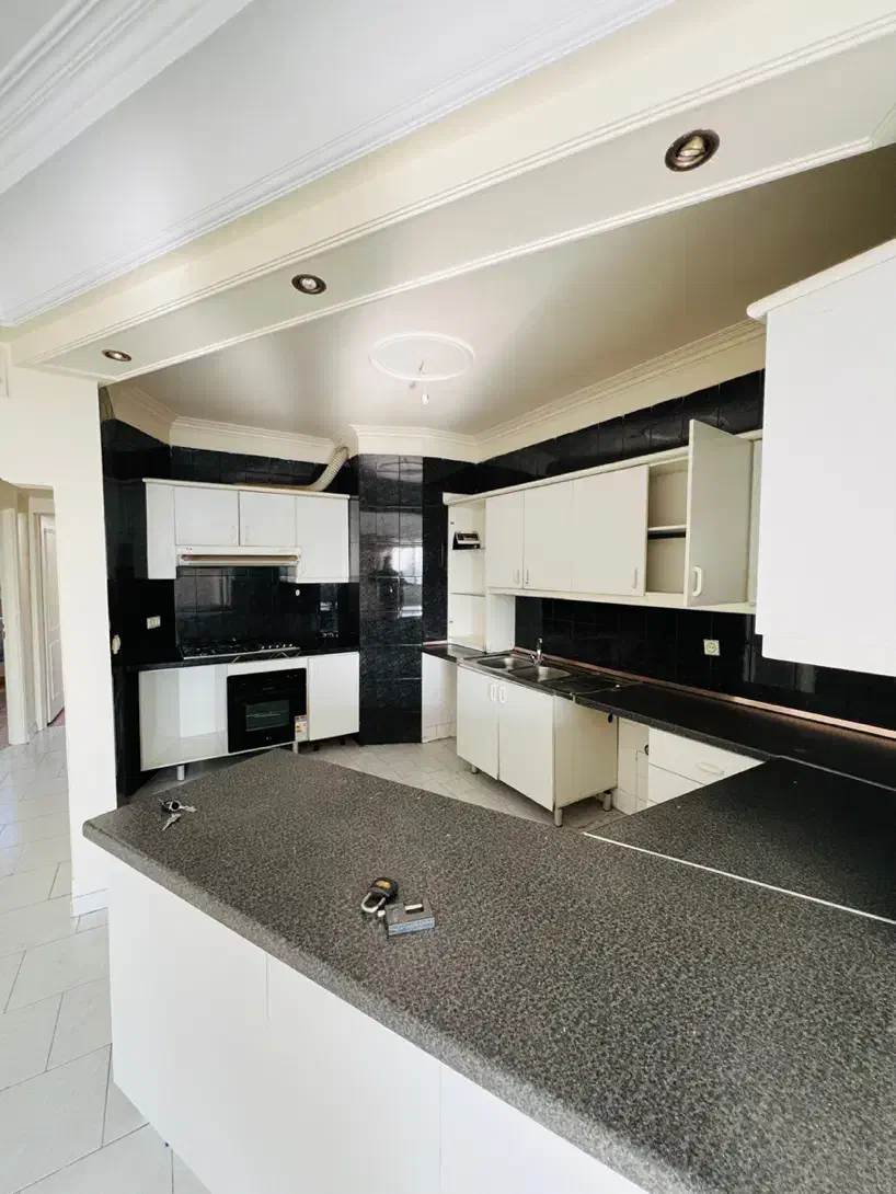 اجاره آپارتمان ۱۰۰ متر دو خواب/ سعادت آباد