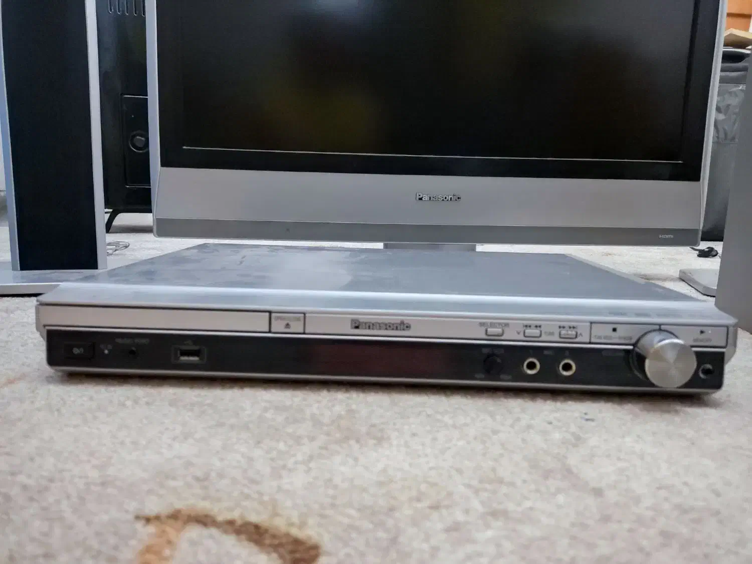 تلوزیون به همراه سینمای خانگی|تلویزیون و پروژکتور|اصفهان, رسالت|دیوار