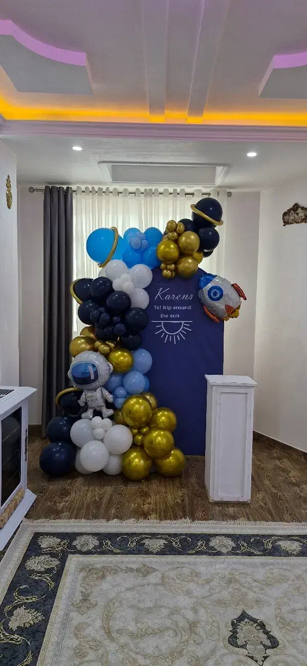 بادکنک آرایی در تالش|خدمات پذیرایی، مراسم|تالش, هشتپر|دیوار