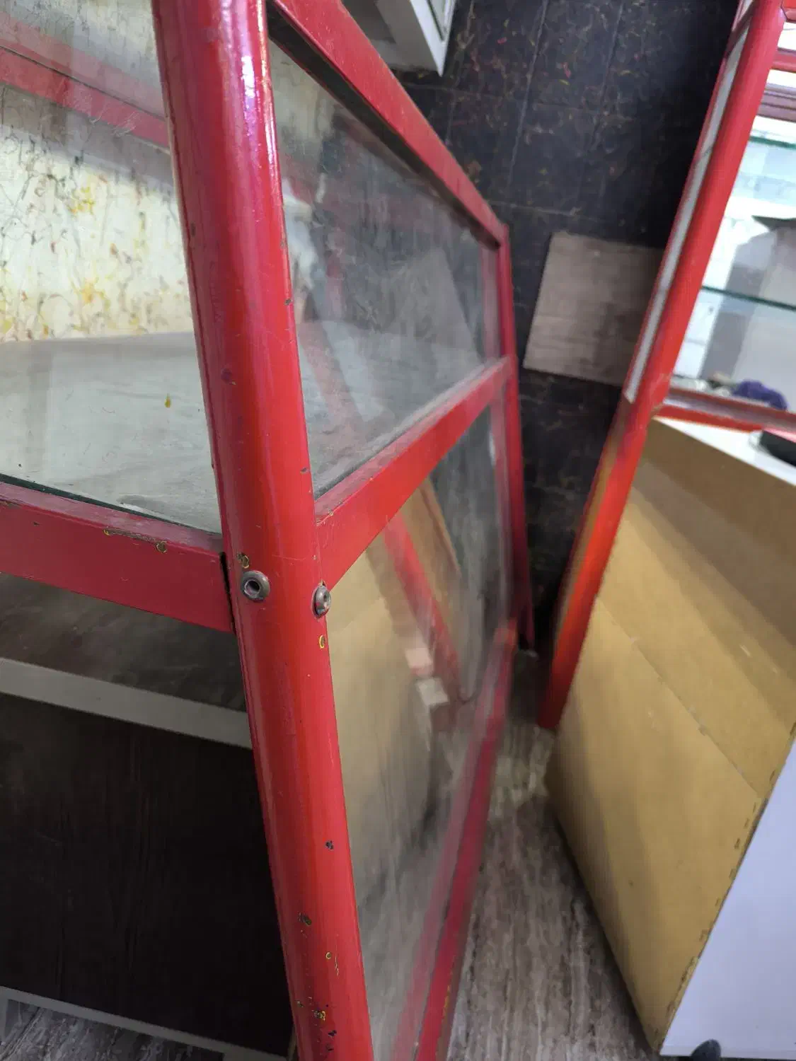 میز|میز و صندلی غذاخوری|اهواز, سید خلف|دیوار