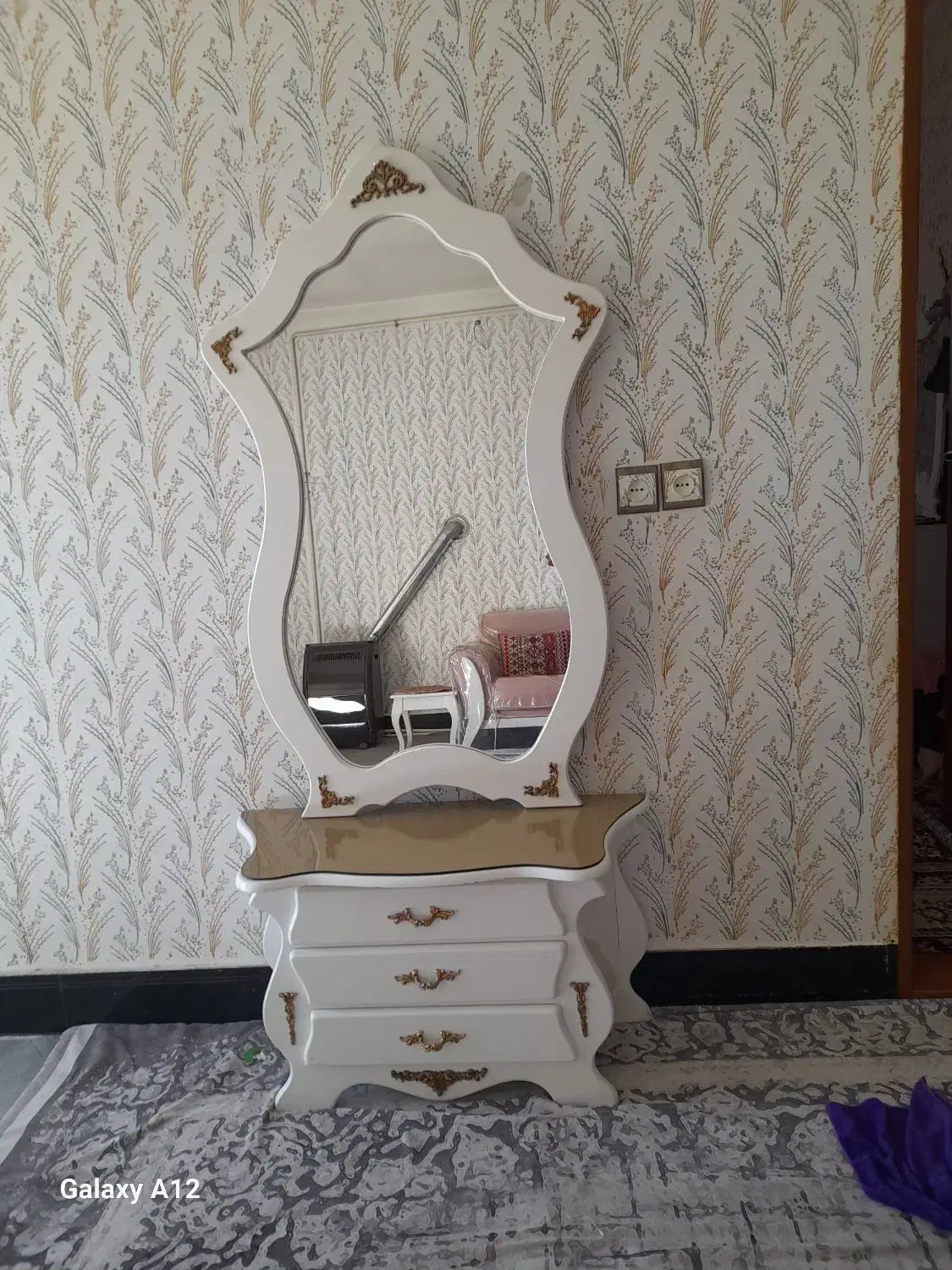 آیینه کنسول جدید|بوفه، ویترین، کنسول|خرم‌آباد, |دیوار