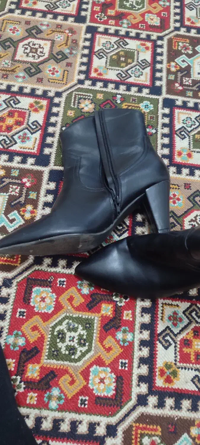 چکمه زنانه و کفش مجلسی سایز40|کیف، کفش، کمربند|مشهد, هنرور|دیوار