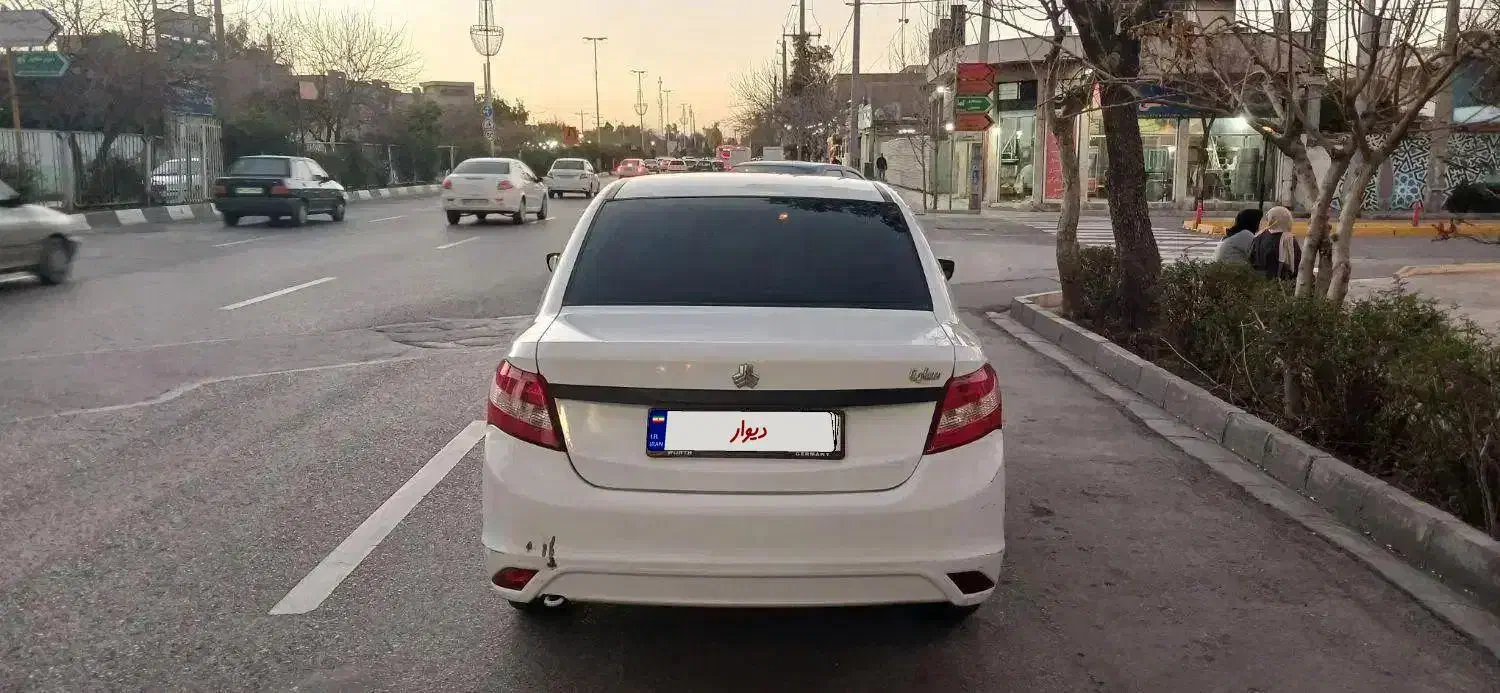 ساینا مدل ۹۸|خودرو سواری و وانت|شیراز, وصال|دیوار