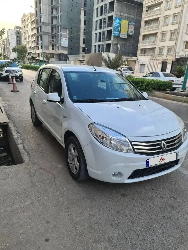 رنو ساندرو اتوماتیک|خودرو سواری و وانت|بندرعباس, |دیوار