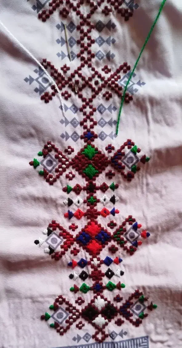 دوچگر موسوم|لباس|هامون, |دیوار