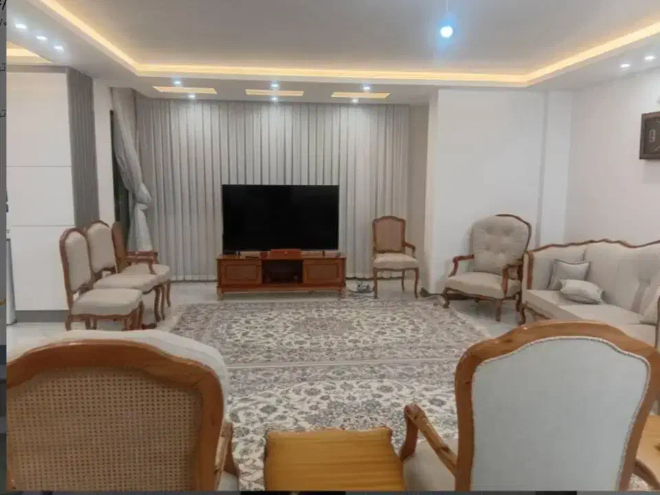 115متر/2خوابه/2کله نور/تک واحدی/خوش نقشه|فروش آپارتمان|اصفهان, شهرک میلاد|دیوار