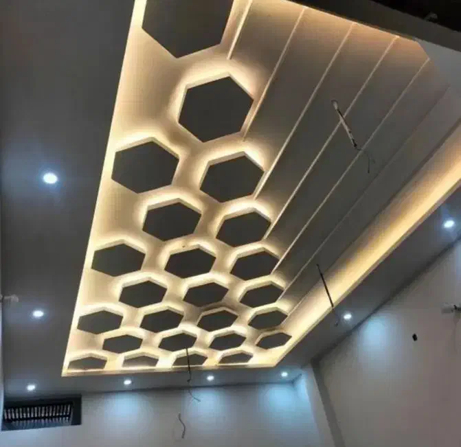 نقاشی ساختمان،نقاش و رنگ ساز ،شروع بکار همین امروز|خدمات پیشه و مهارت|یزد, |دیوار