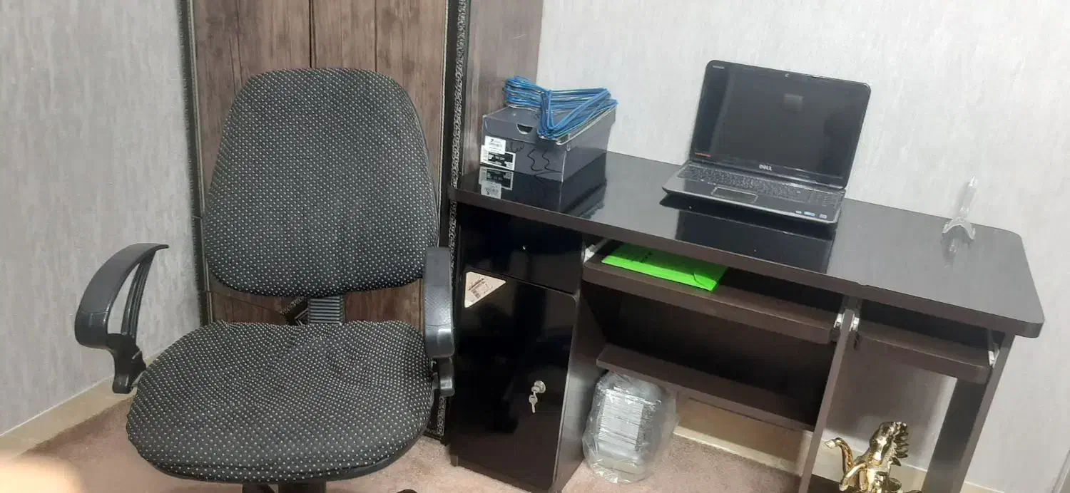 کمد|مبلمان خانگی و میز عسلی|قم, سراجه (۱۵ خرداد)|دیوار