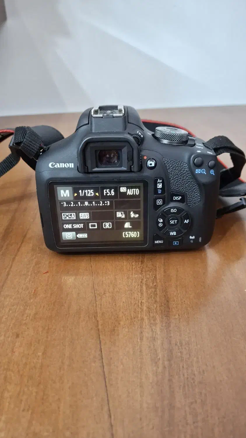 دوربین کانن ۲۰۰۰D|دوربین عکاسی و فیلمبرداری|شاهرود, |دیوار