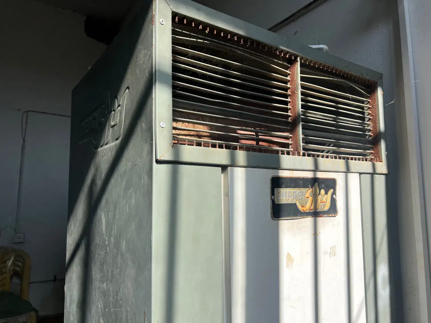 بخاری ایستاده بزرگ فن دار گازی|بخاری، هیتر، شومینه|ساری, |دیوار