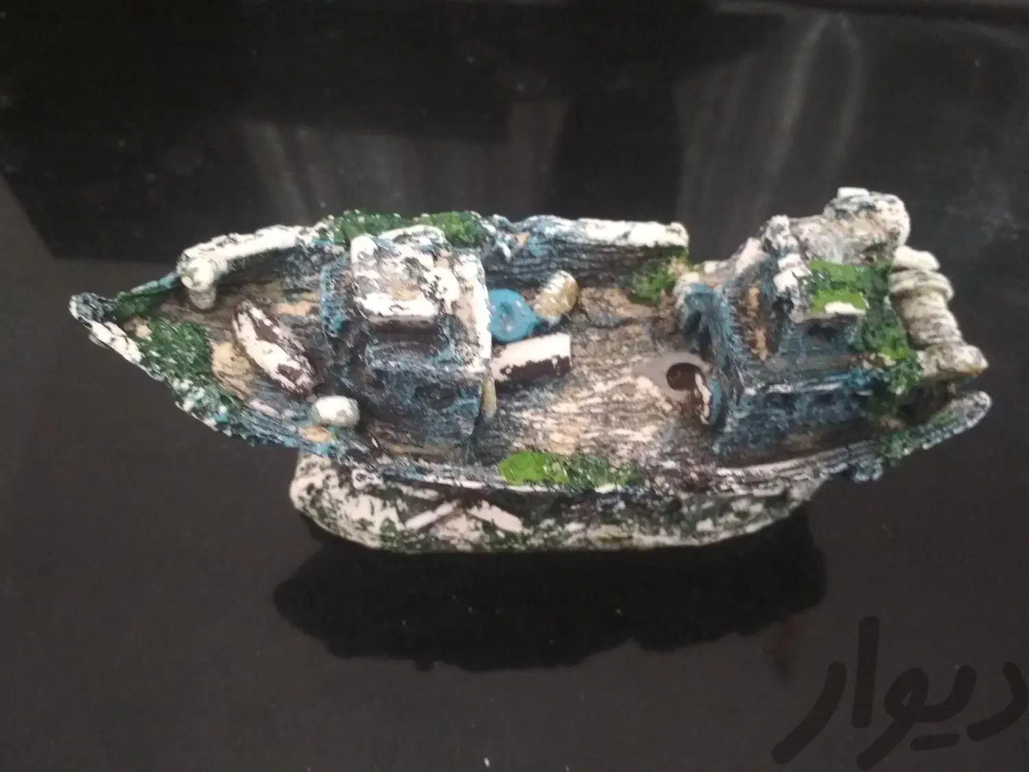 آکواریوم شیشه خم شرکتی با ماهی و وسایل|ماهی|قم, بنیاد|دیوار