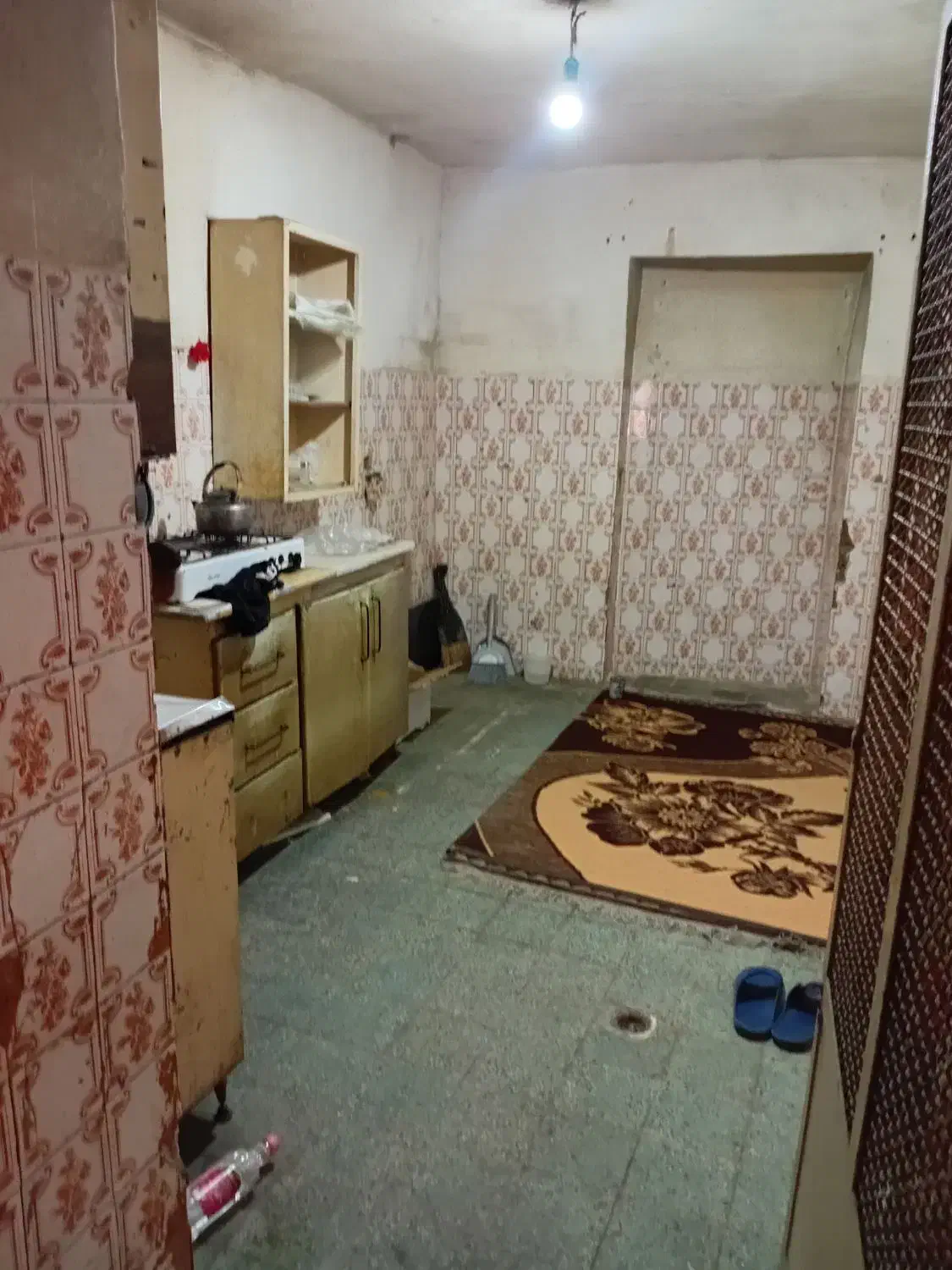 اجاره دربست به کارگر یا انباری یا تولیدی