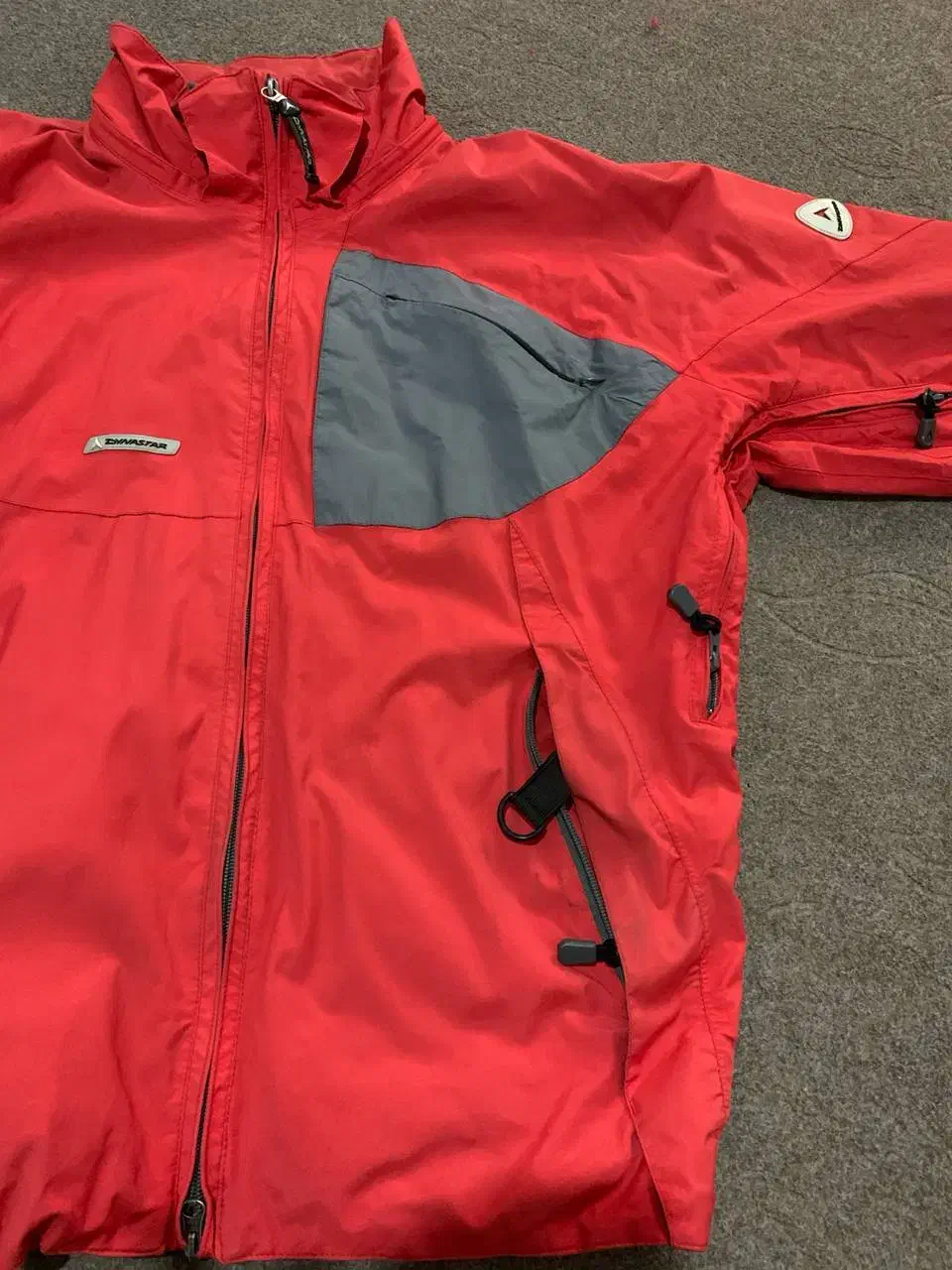 باد گیر|لباس|رشت, حمیدیان|دیوار