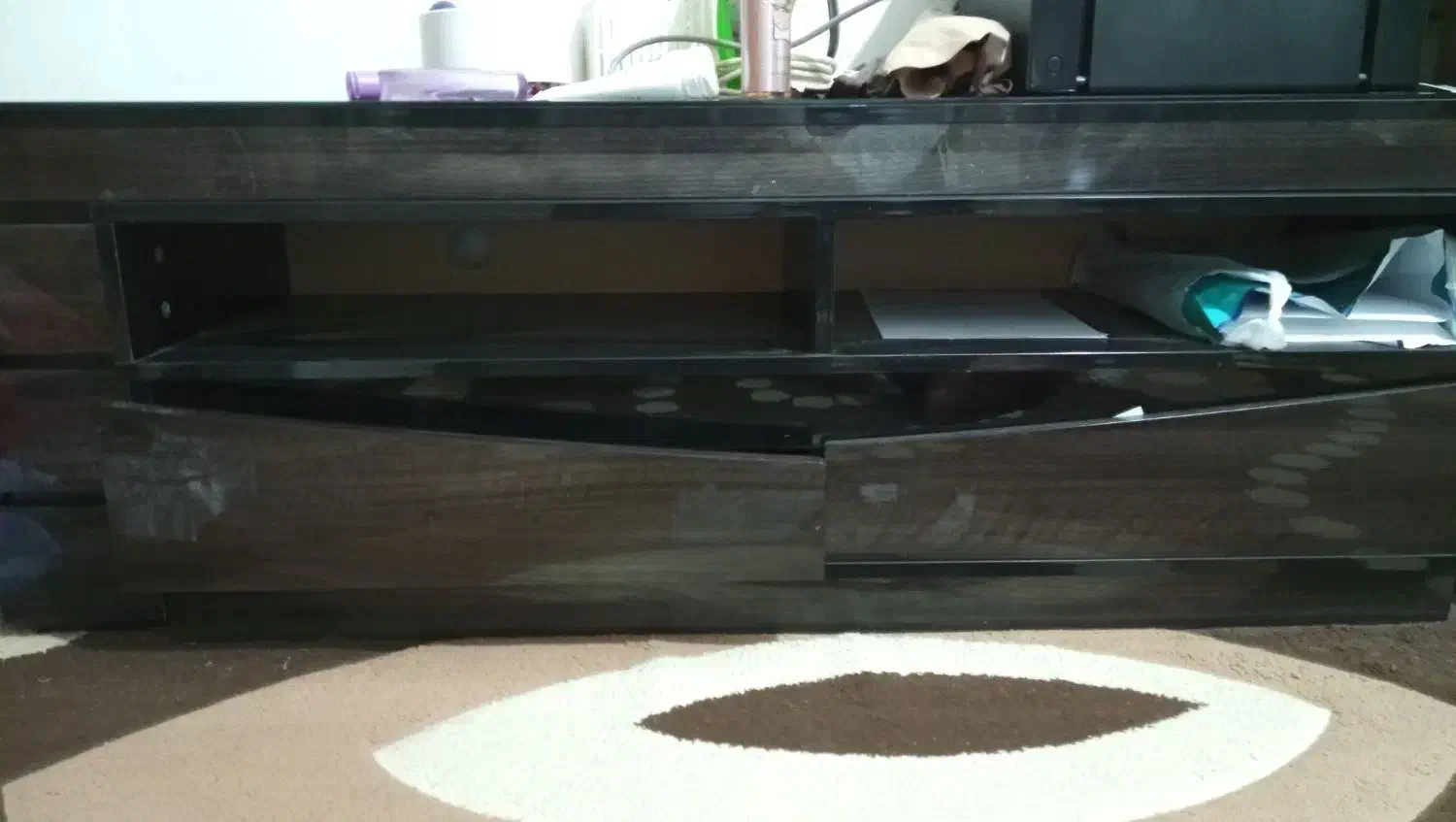 زیرتلویزیونی|میز تلویزیون|شوشتر, |دیوار