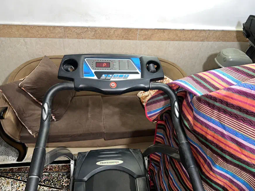 تردمیل Professional|تجهیزات ورزشی|قم, زنبیل آباد|دیوار