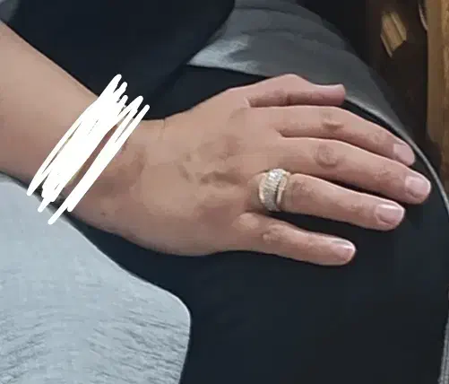 گم شده|جواهرات|نیشابور, هفده شهریور|دیوار