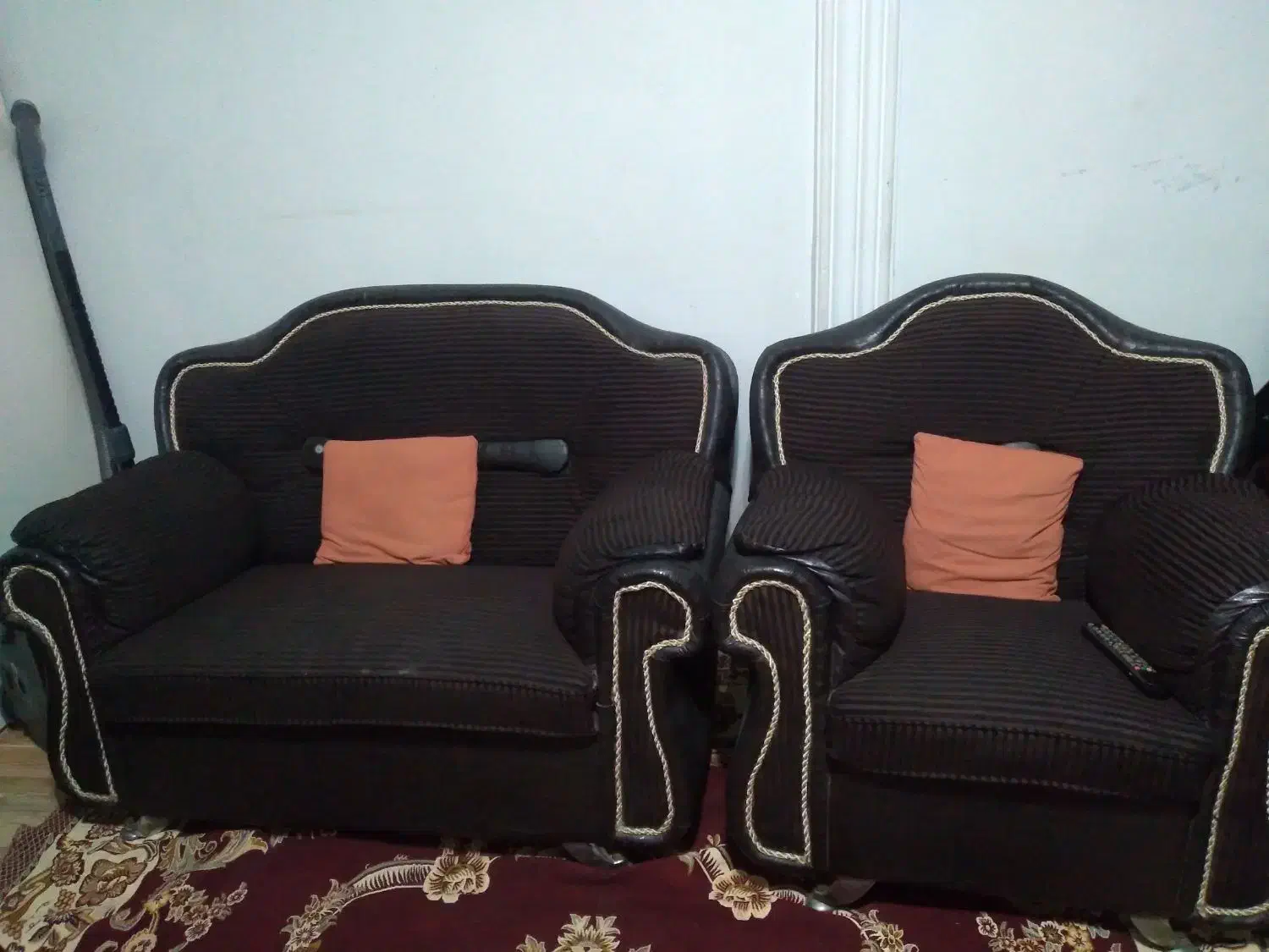 مبل سالم کارکرده|مبلمان خانگی و میز عسلی|رشت, پاره بیجار|دیوار