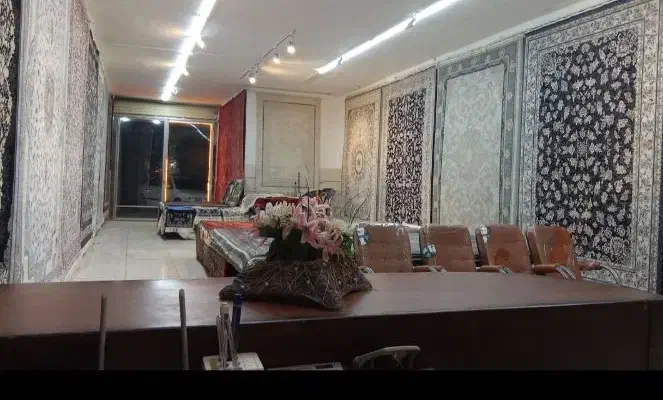 فروش مغازه فرش فروشی 100 متری ، میدان معلم|فروش مغازه و غرفه|بروجرد, |دیوار