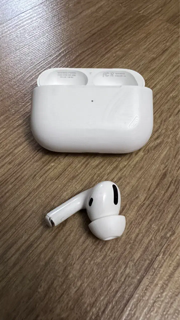 ایرپاد پرو ۱ اصلی|لوازم جانبی موبایل و تبلت|رشت, چله خانه|دیوار