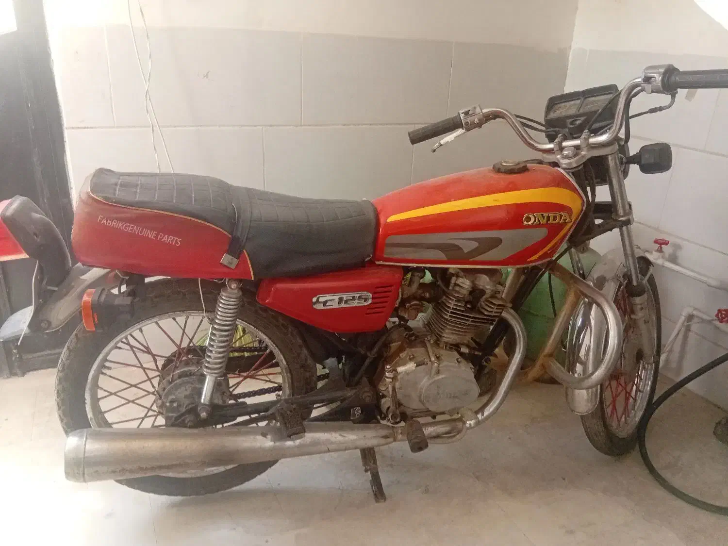 موتور ۱۲۵ فروشی سالم و تمیز|موتورسیکلت|محلات, |دیوار