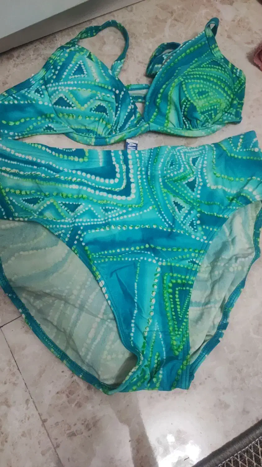 مایور دوتیکه|لباس|تهران, هاشمی|دیوار